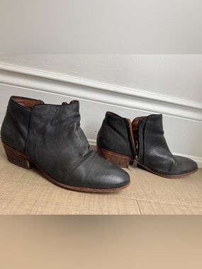 Sam Edelman Black Leather ‘Petty’ Boots